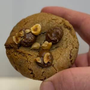 Cookie chocolat au lait et noisette