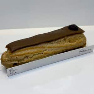 Eclair café