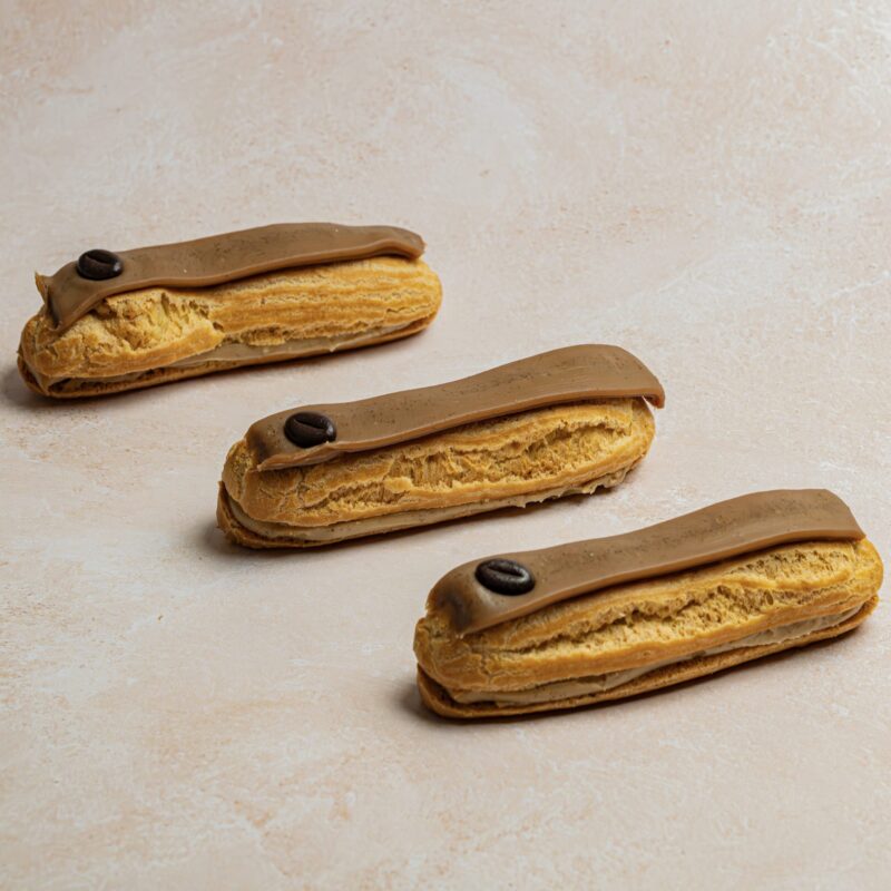 Eclair café